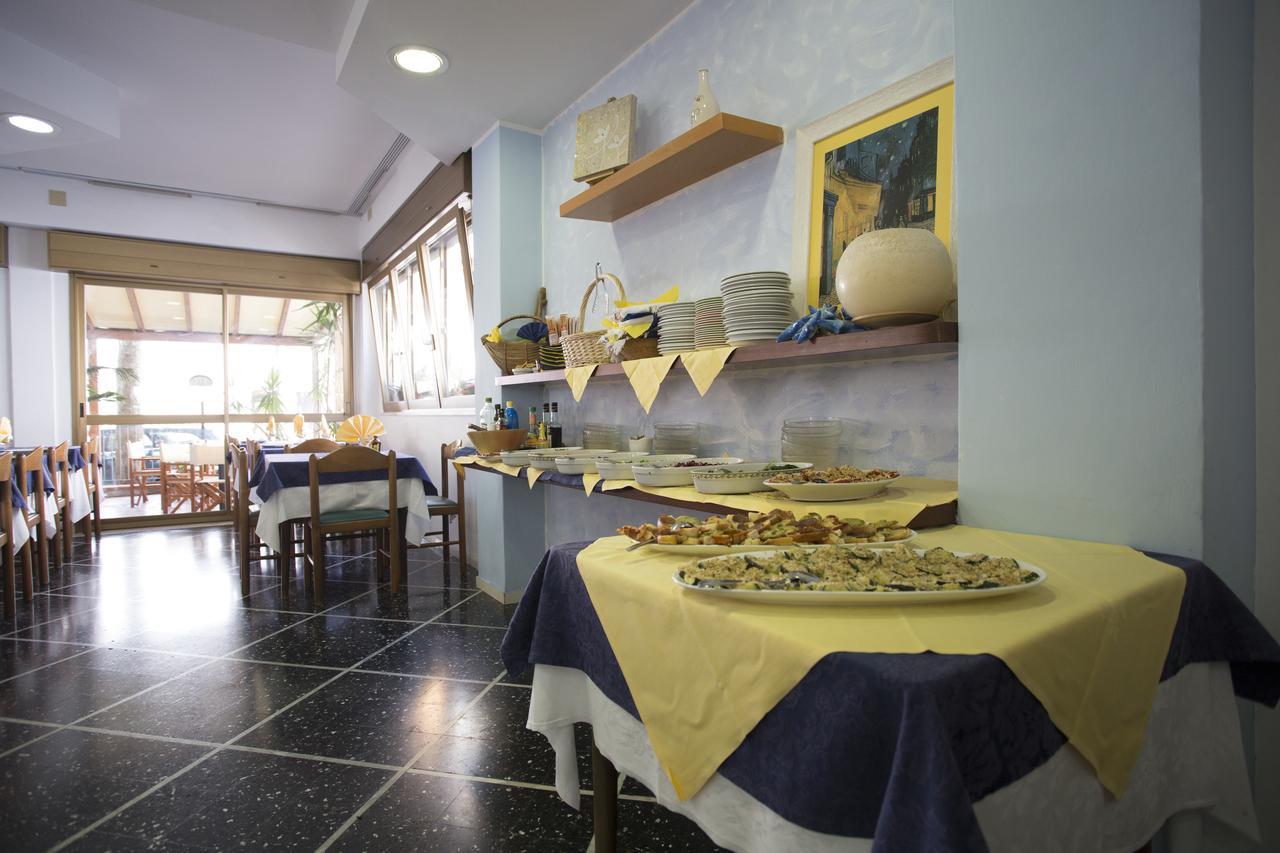 Hotel Domus Mea Каттоліка Екстер'єр фото